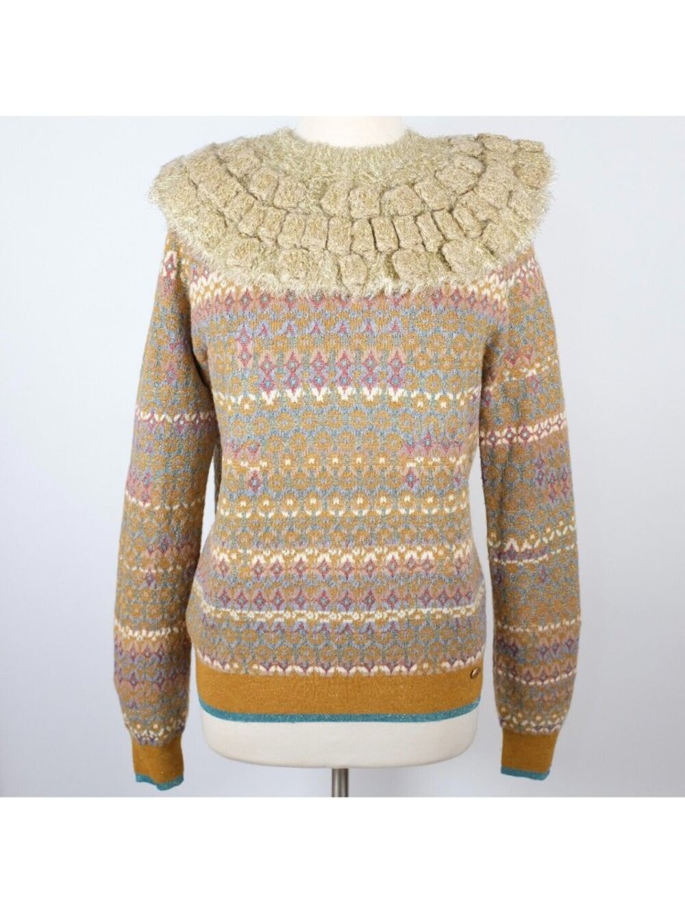 Chanel 19A sweater 40 US 8 Metiers d'Art gold Egyptian collar necklace